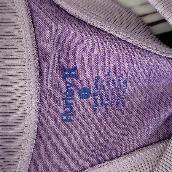 Hurley - Picture 8 of 8